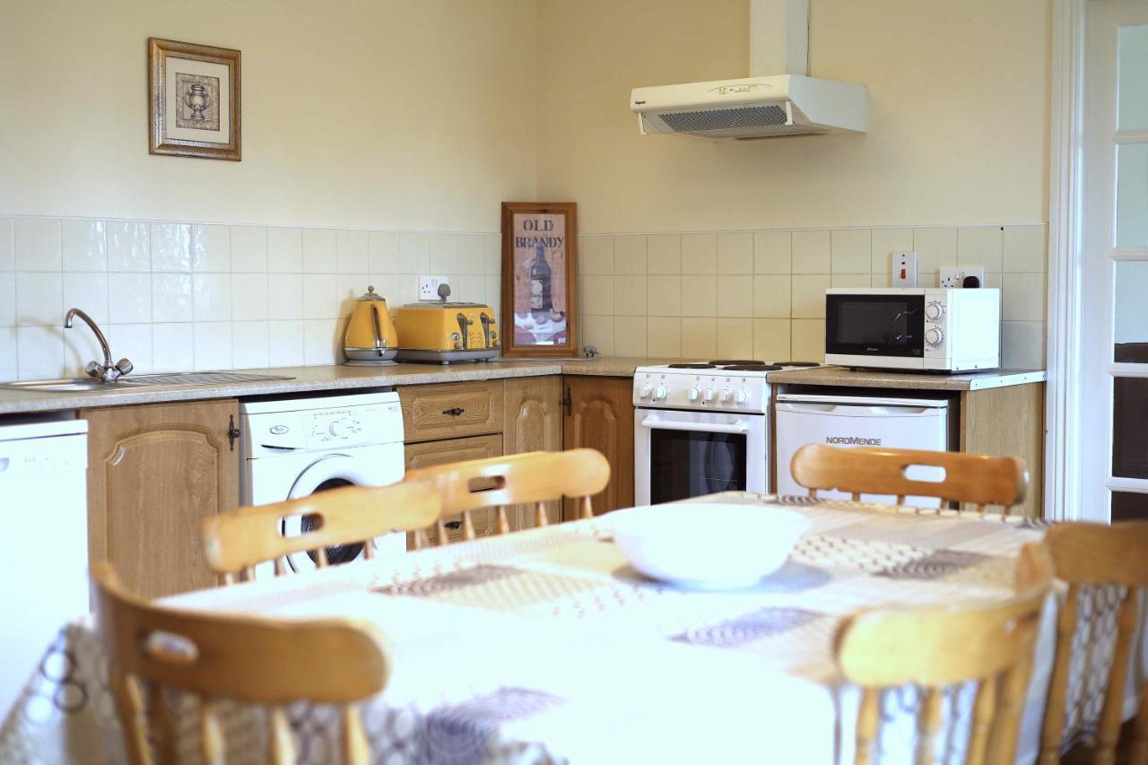 Long Quay Apartments, Клонакилти Экстерьер фото