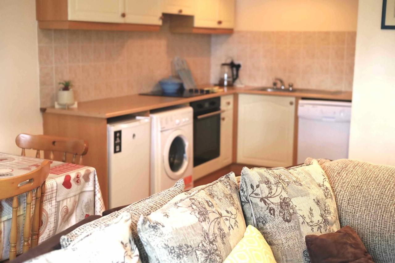 Long Quay Apartments, Клонакилти Экстерьер фото